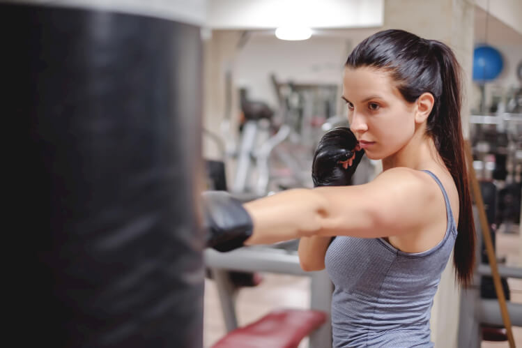 How to Stay Protected: 5 Easy Self-Defense Tips for Women